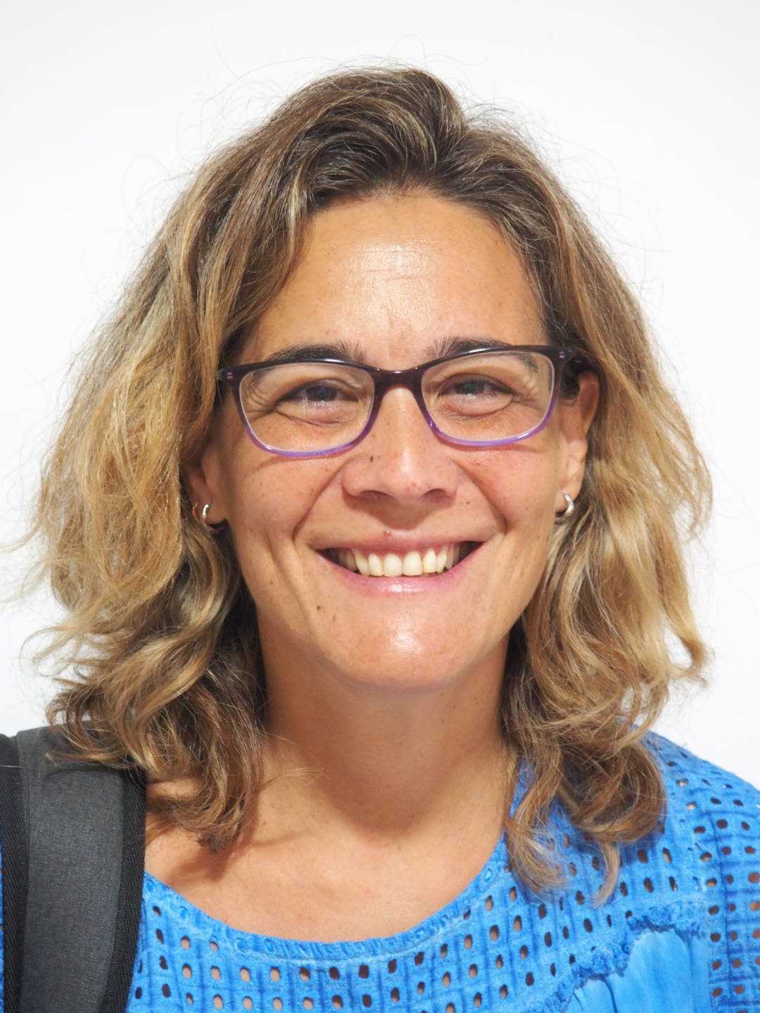 Dña. María José Funes Puga