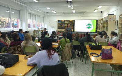 Charla de las Mediadoras Comunicativas de APASCIDE y FOAPS